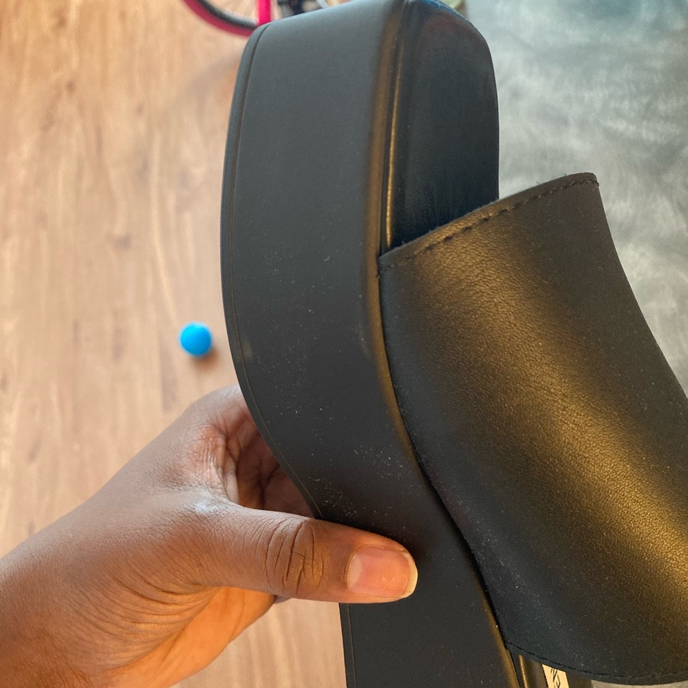 Steve Madden TAPANGA BLACK size 7 never been worn